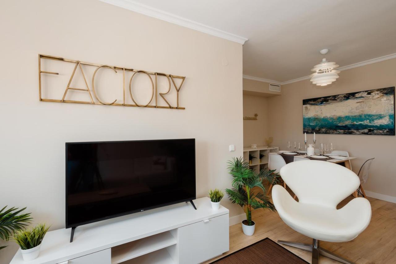 In The Historic Center Of Malaga, Very Close To The Beach And The Ave Train Station, With Private Parking Экстерьер фото