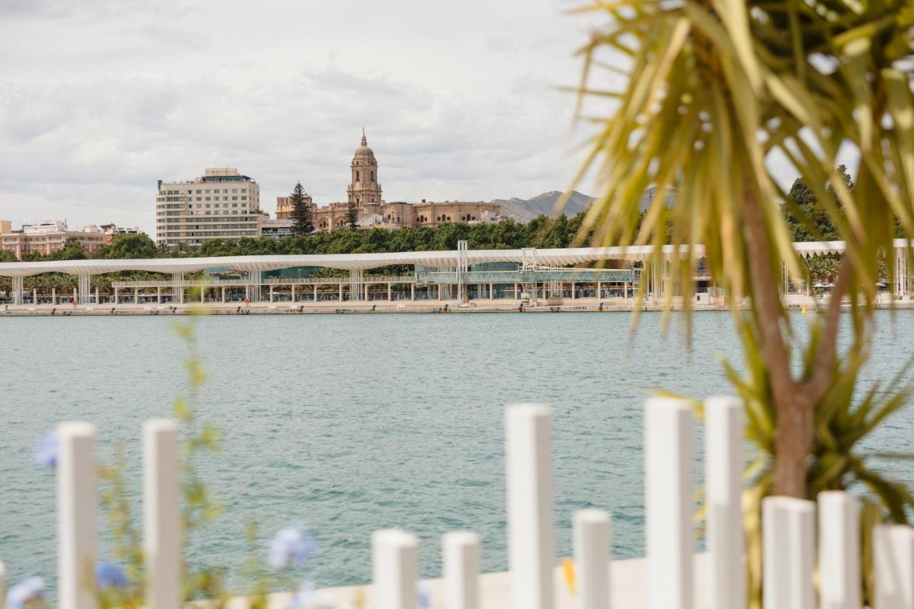 In The Historic Center Of Malaga, Very Close To The Beach And The Ave Train Station, With Private Parking Экстерьер фото
